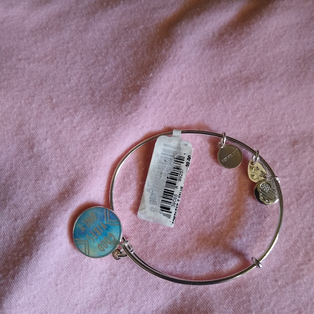 Alex and Ani Because I Love You, Grandmother II Ex